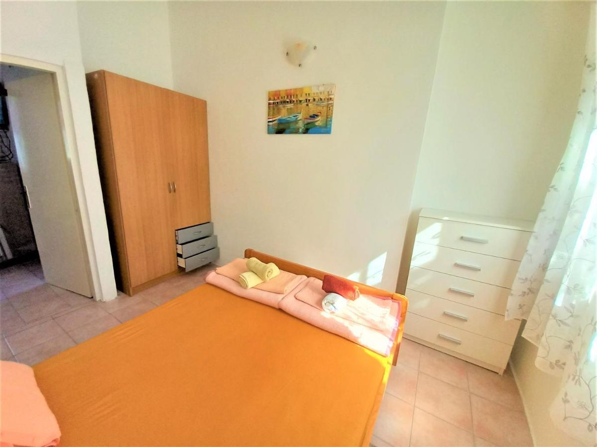 Apartments Olea Baska  Luaran gambar