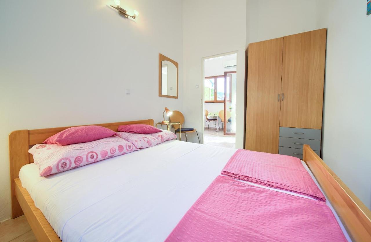 Apartments Olea Baska  Luaran gambar